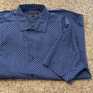 Men Shortsleeved Dress Shirt